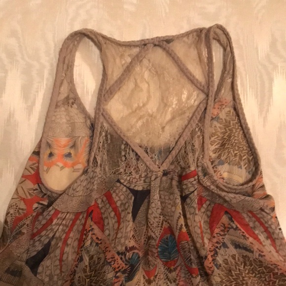 Sheer Doe & Rae Patterned Top with Lace Racerback - Picture 3 of 3